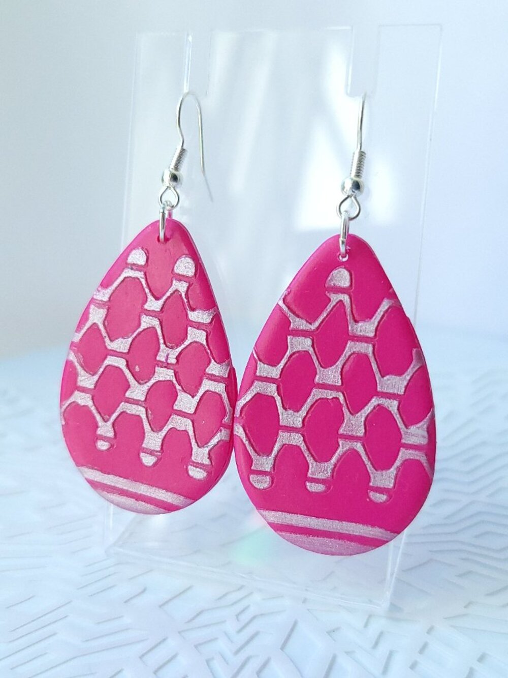 Pink Kefiyeh earrings for Palestine - proceeds to families in Gaza